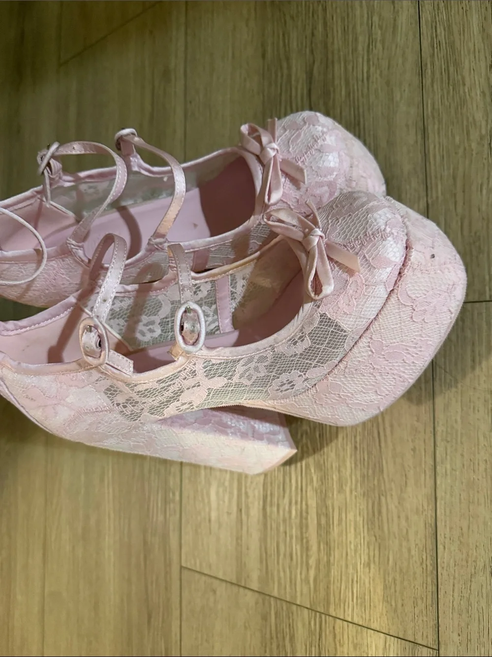 Sugar Thrillz Pink Lace Platform Mary Jane Pumps
